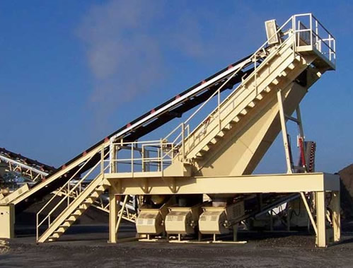 走進(jìn)輪斗式洗砂機，制砂機械行業(yè)重要的一位成員